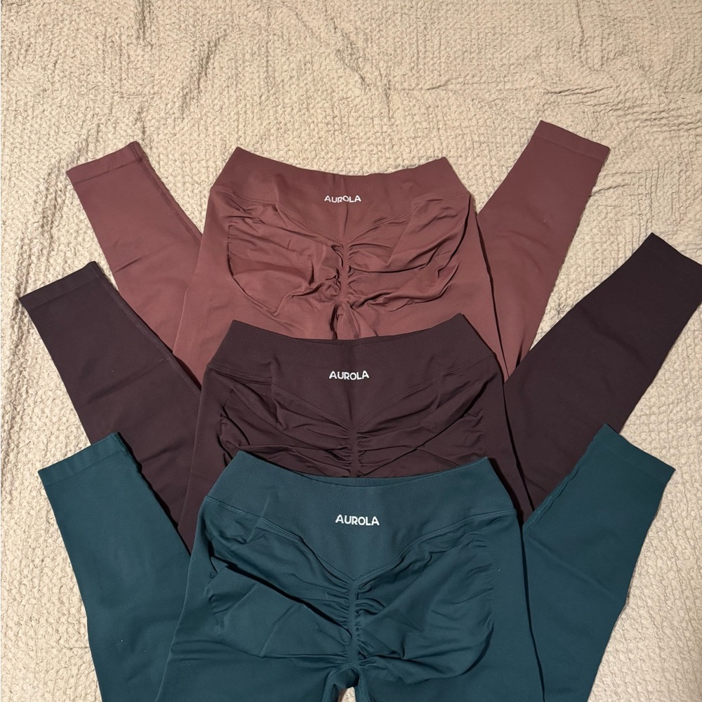 3 aurola scrunch butt leggings